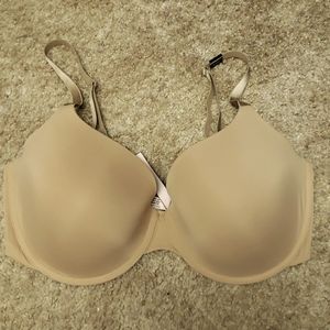 Victoria Secretary T-shirt Lightly Lined Demi Nude Bra